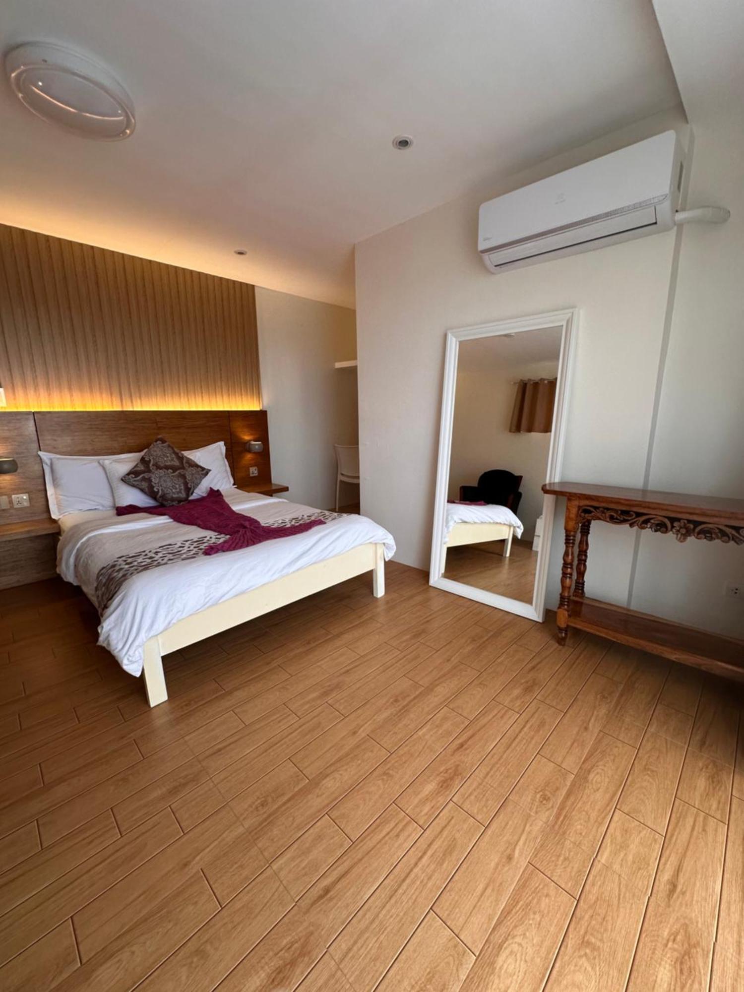 Casadel Beach House Mabini  Exterior photo