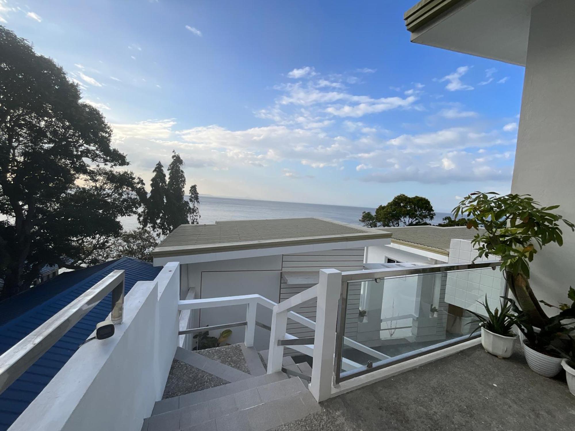 Casadel Beach House Mabini  Exterior photo